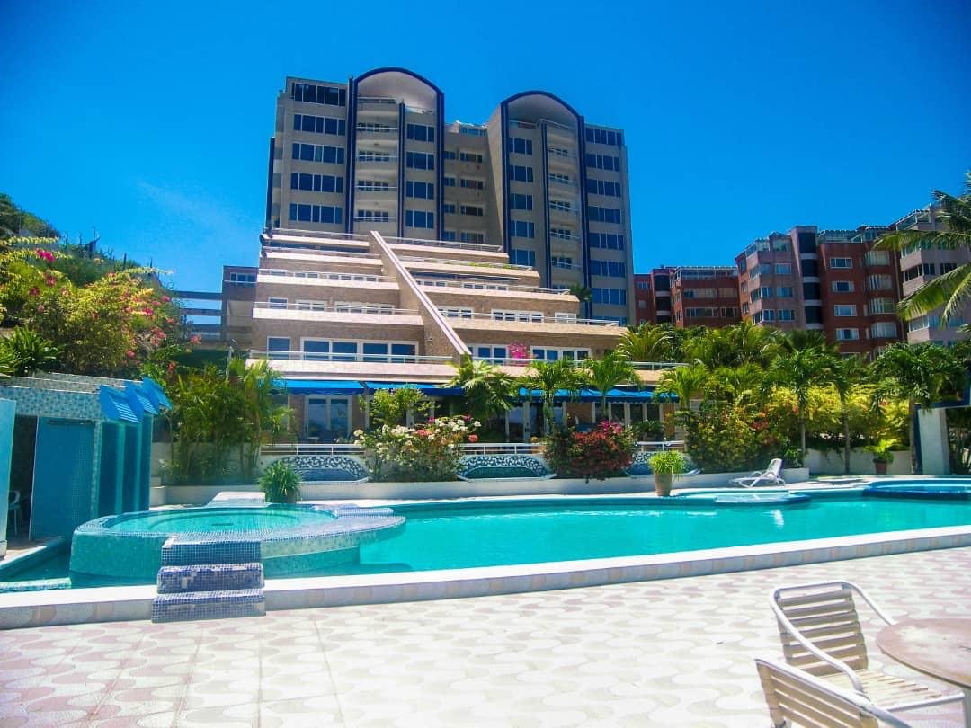 Se Vende Apartamento con Vista al Mar en Isla de Margarita