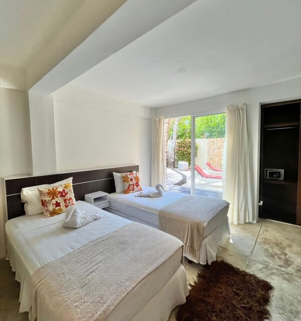 Venta de Hotel en El Yaque Isla Margarita Frente al Mar